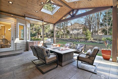 34529 5th Place SW Federal Way WA 98023