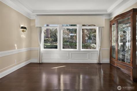 34529 5th Place SW Federal Way WA 98023