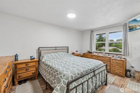 12410 SE 210th Street Kent WA 98031