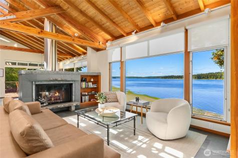 16221 Reitan Road NE Bainbridge Island WA 98110