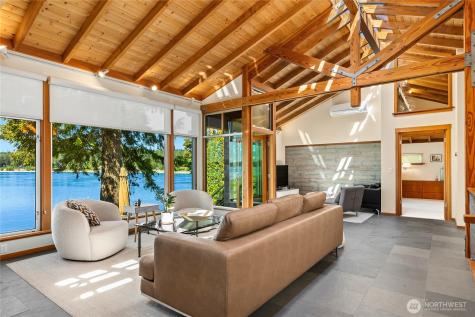 16221 Reitan Road NE Bainbridge Island WA 98110