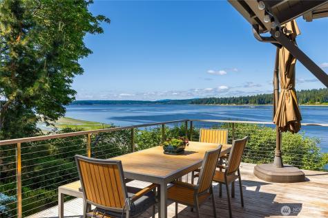 16221 Reitan Road NE Bainbridge Island WA 98110