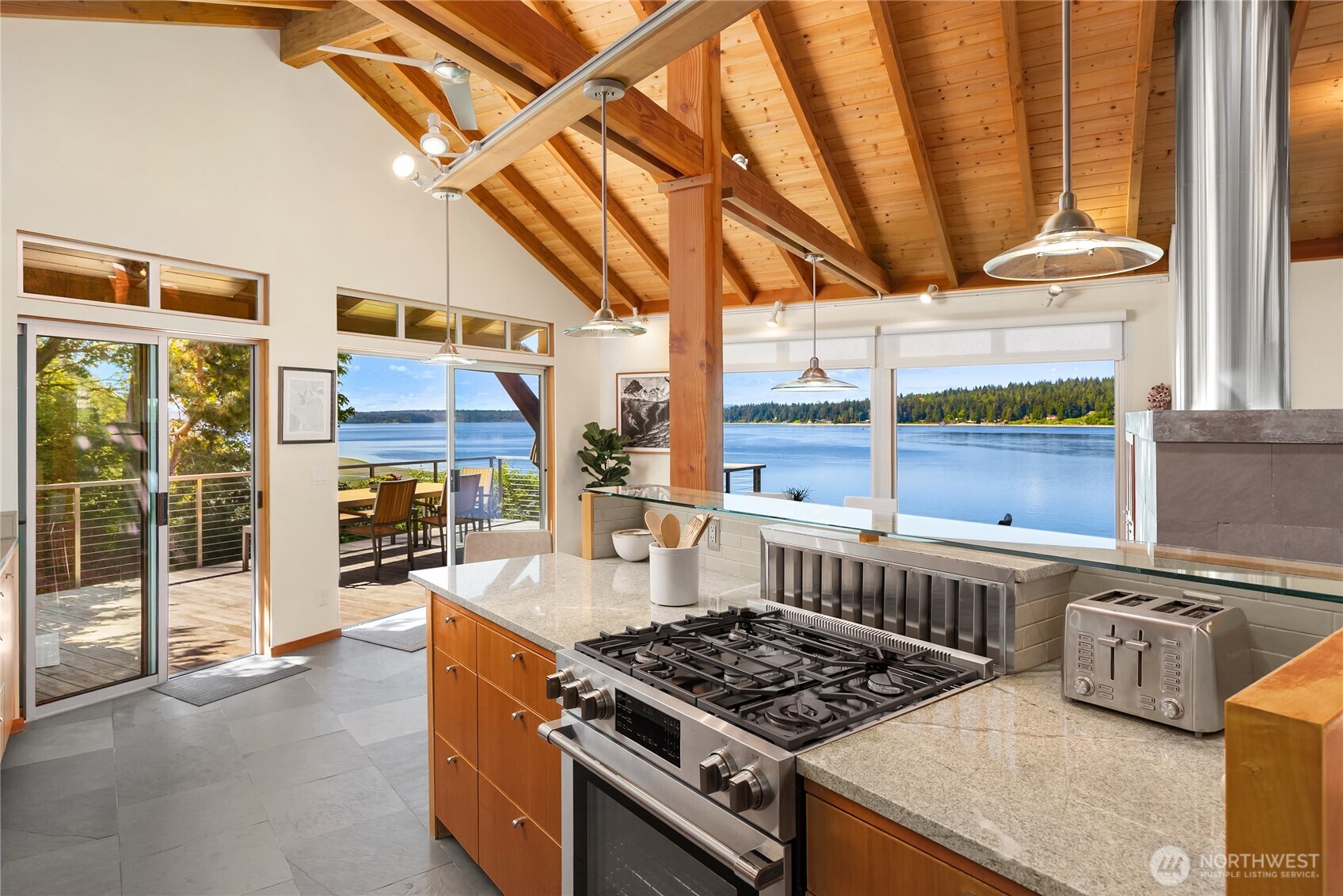 16221 Reitan Road NE Bainbridge Island WA 98110