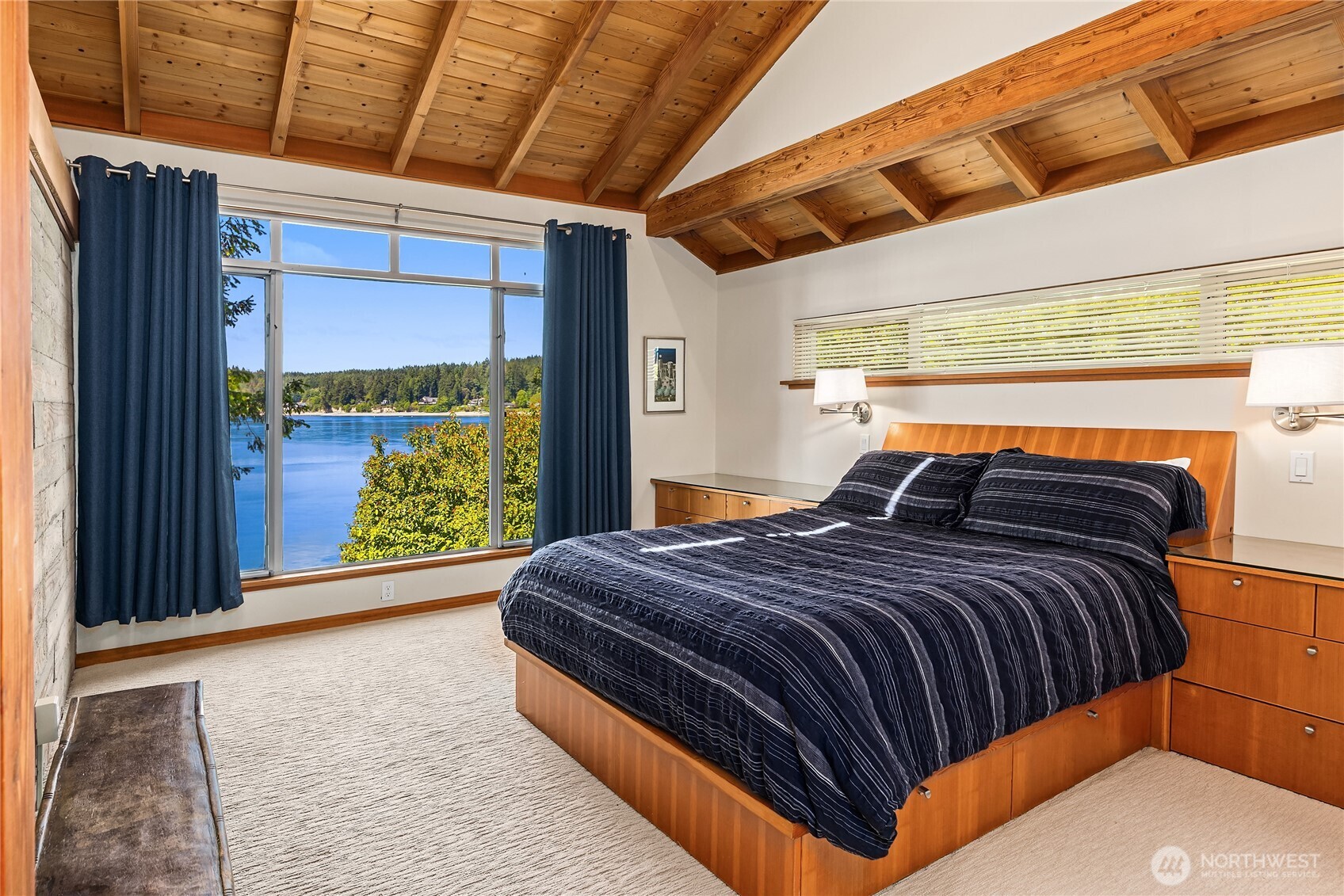 16221 Reitan Road NE Bainbridge Island WA 98110