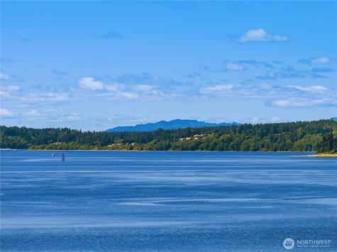 16221 Reitan Road NE Bainbridge Island WA 98110