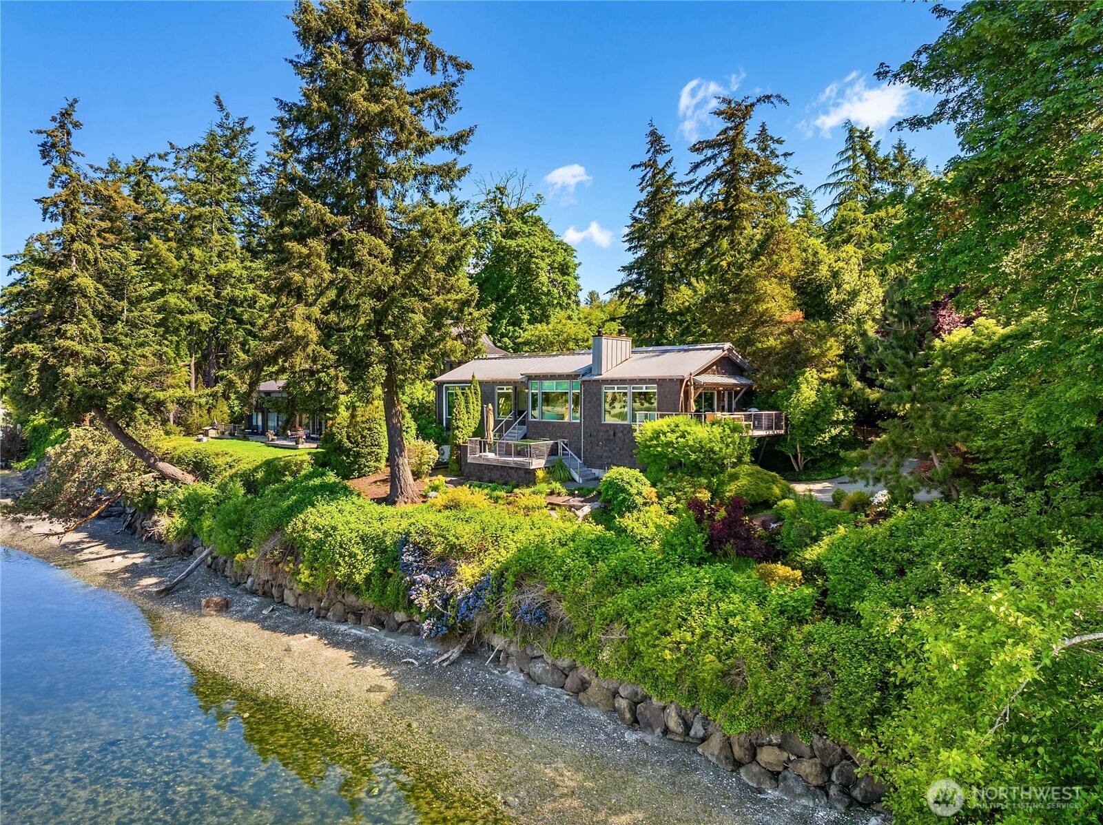 16221 Reitan Road NE Bainbridge Island WA 98110