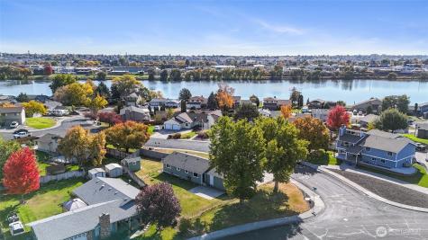 233 N Manzanita Drive Moses Lake WA 98837