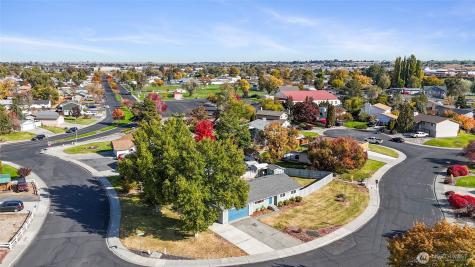 233 N Manzanita Drive Moses Lake WA 98837