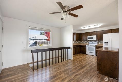 233 N Manzanita Drive Moses Lake WA 98837