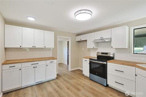 944 State Route 7 Morton WA 98356