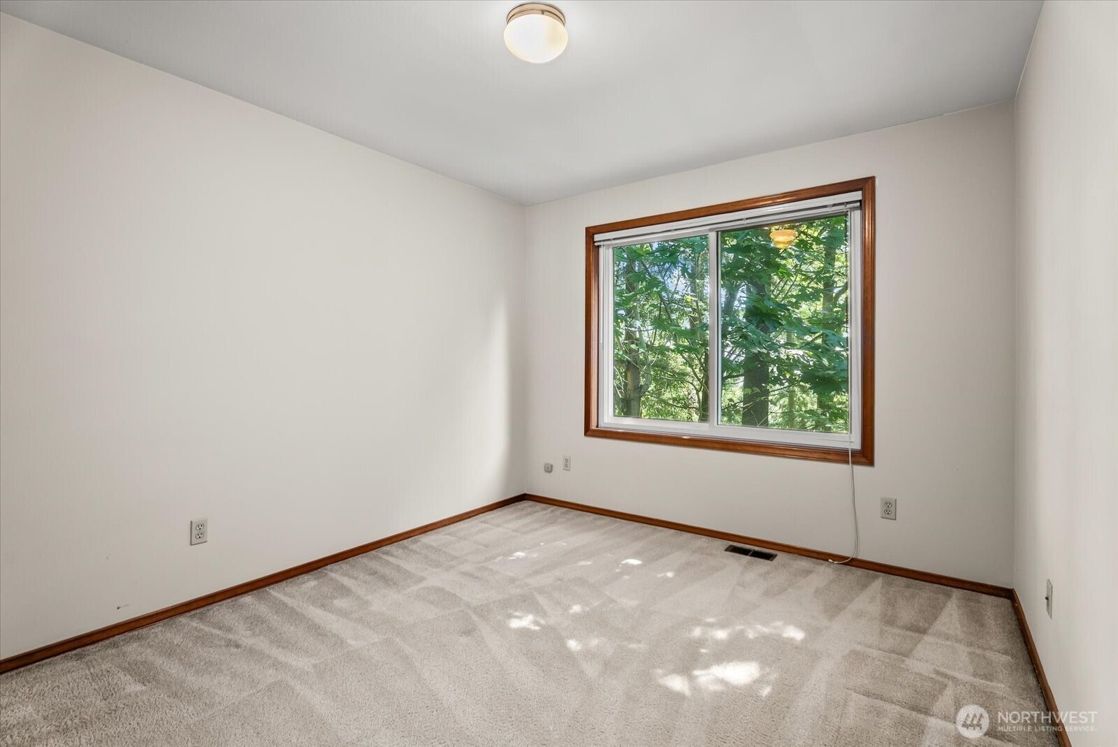 8561 135th Avenue SE Newcastle WA 98059