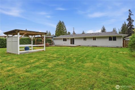 12010 38th Avenue NE Marysville WA 98271