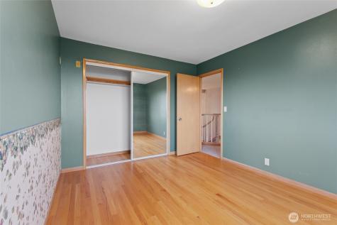 860 Hunt Road Port Angeles WA 98363