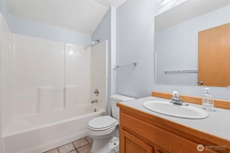860 Hunt Road Port Angeles WA 98363