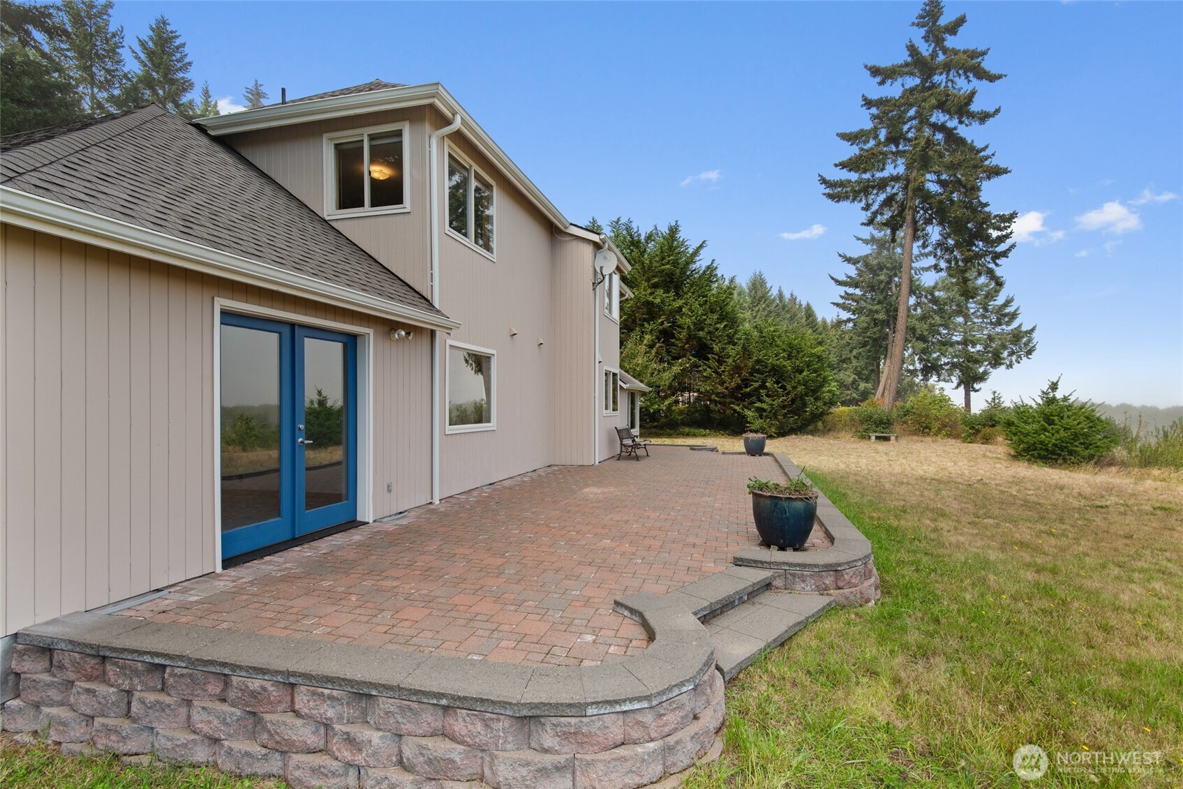 860 Hunt Road Port Angeles WA 98363