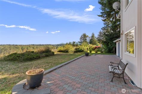 860 Hunt Road Port Angeles WA 98363