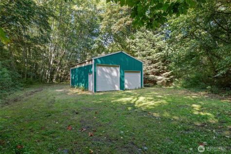 860 Hunt Road Port Angeles WA 98363
