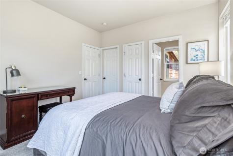 705 SE Creekside Drive College Place WA 99324