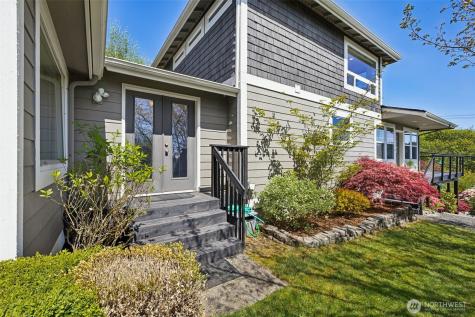 9226 Peacock Hill Avenue Gig Harbor WA 98332
