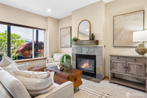9226 Peacock Hill Avenue Gig Harbor WA 98332