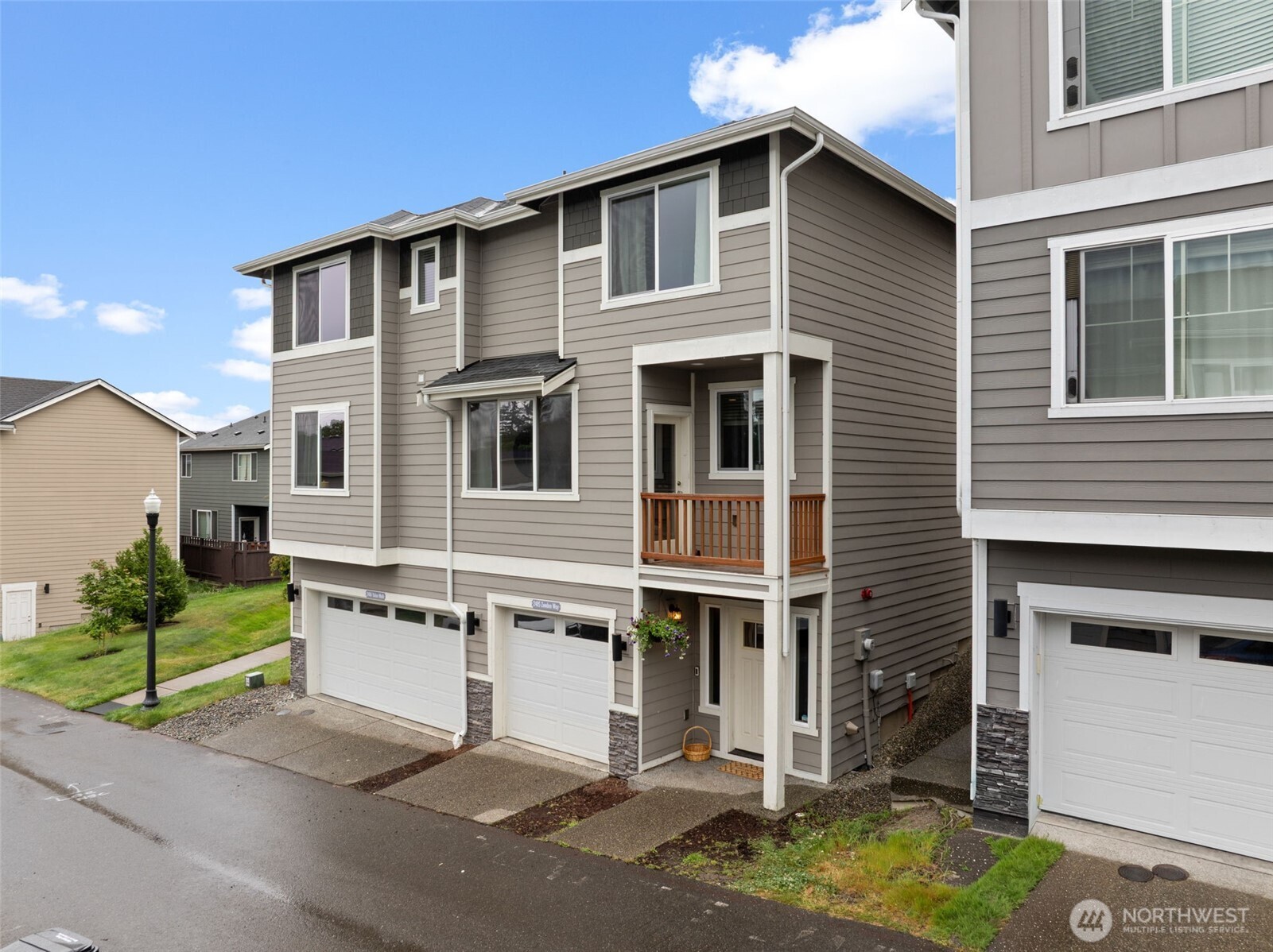 2405 Zeeden Way Bremerton WA 98310