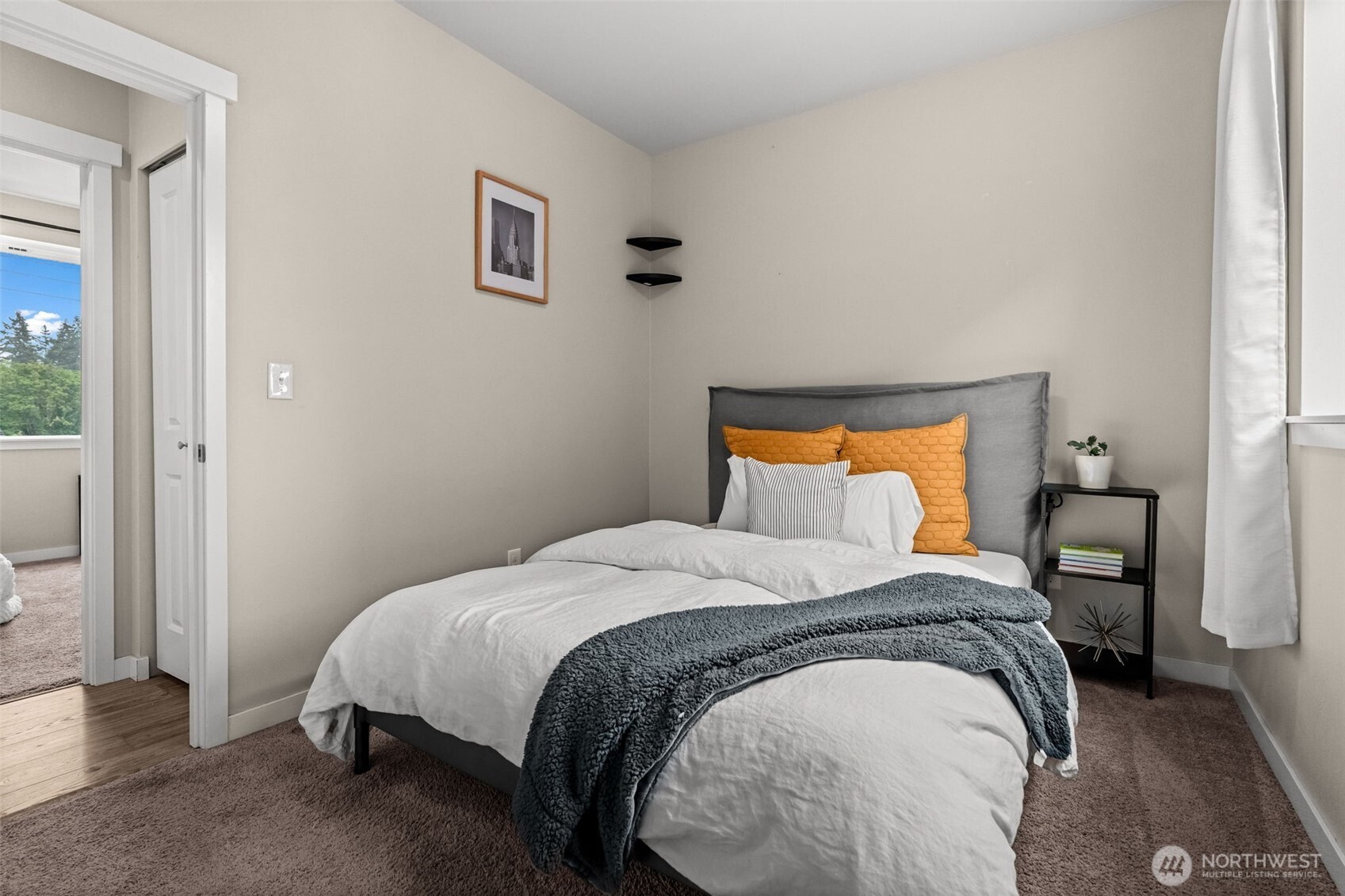 2405 Zeeden Way Bremerton WA 98310
