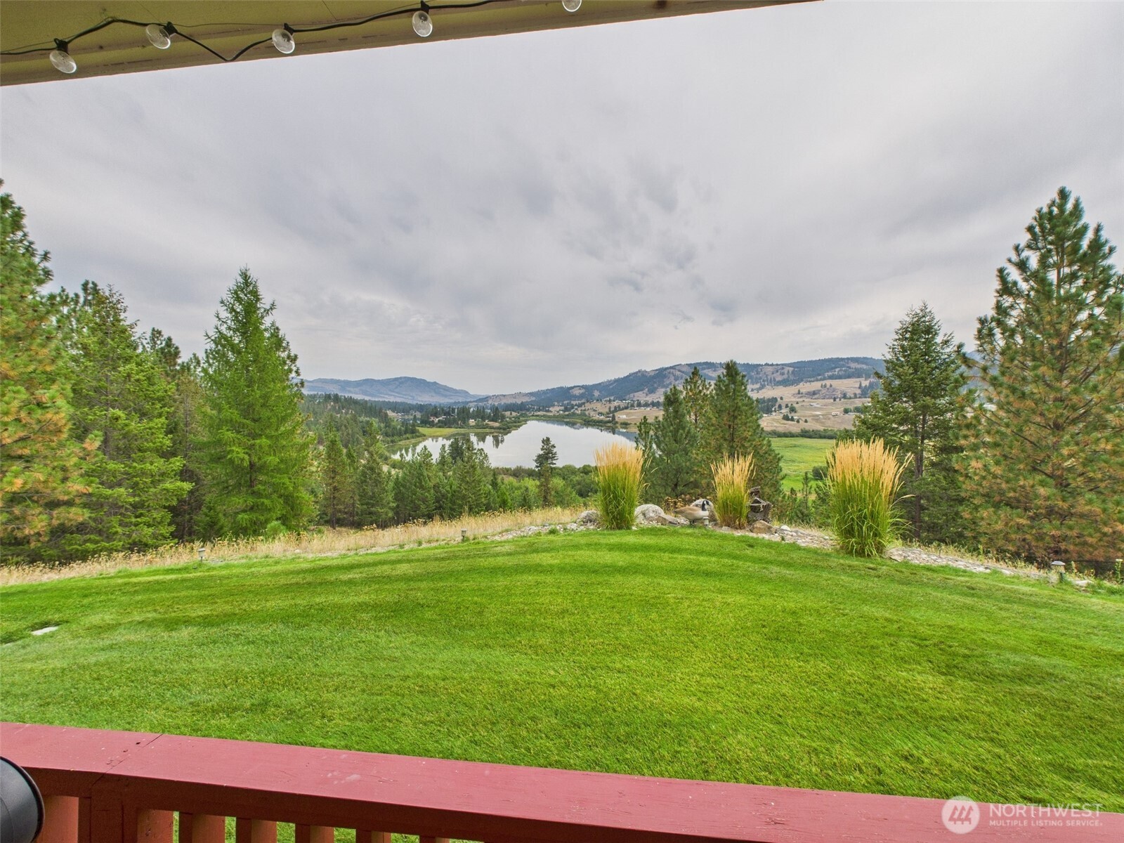 154 W Curlew Lake Road Republic WA 99166