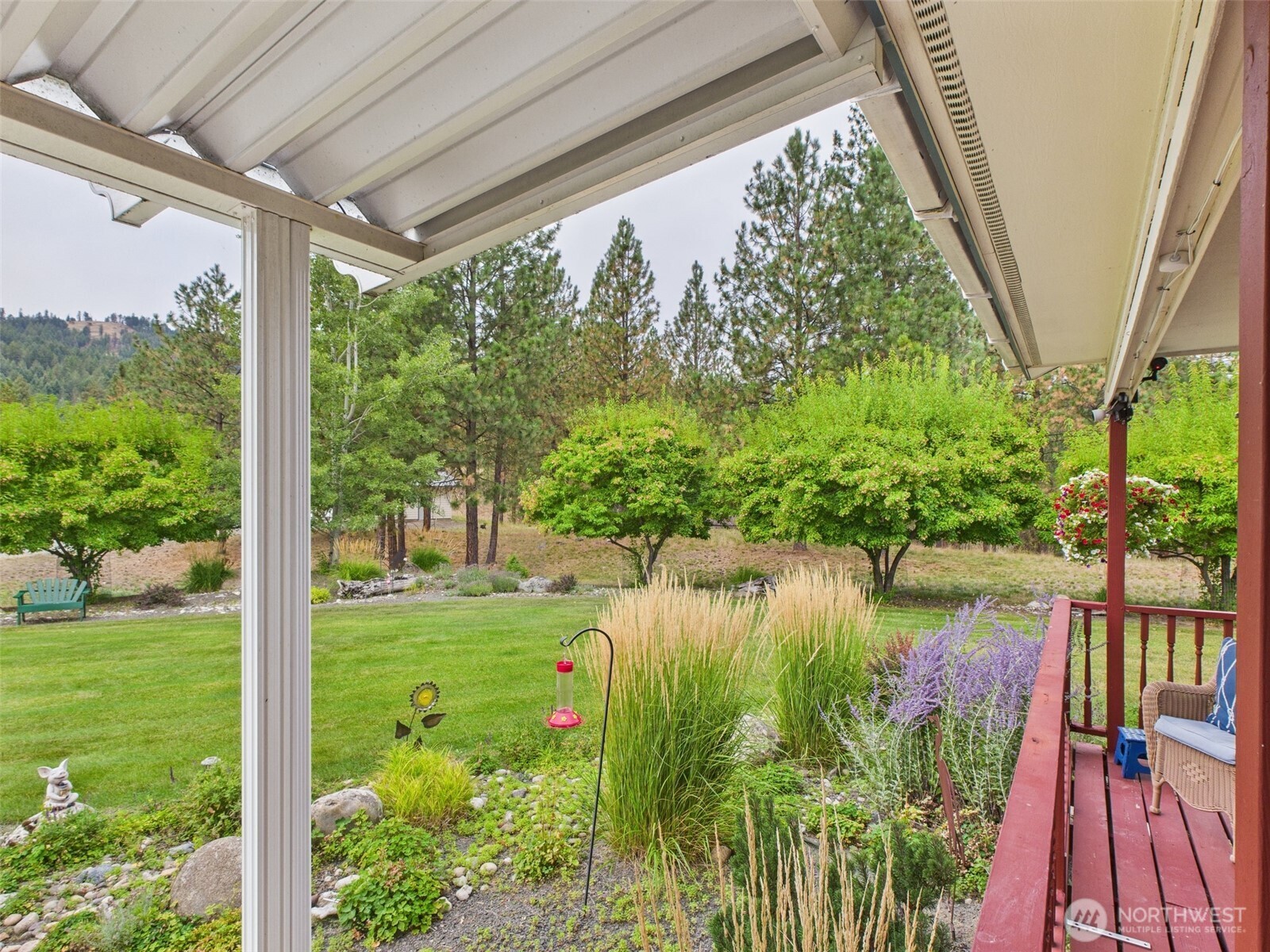 154 W Curlew Lake Road Republic WA 99166