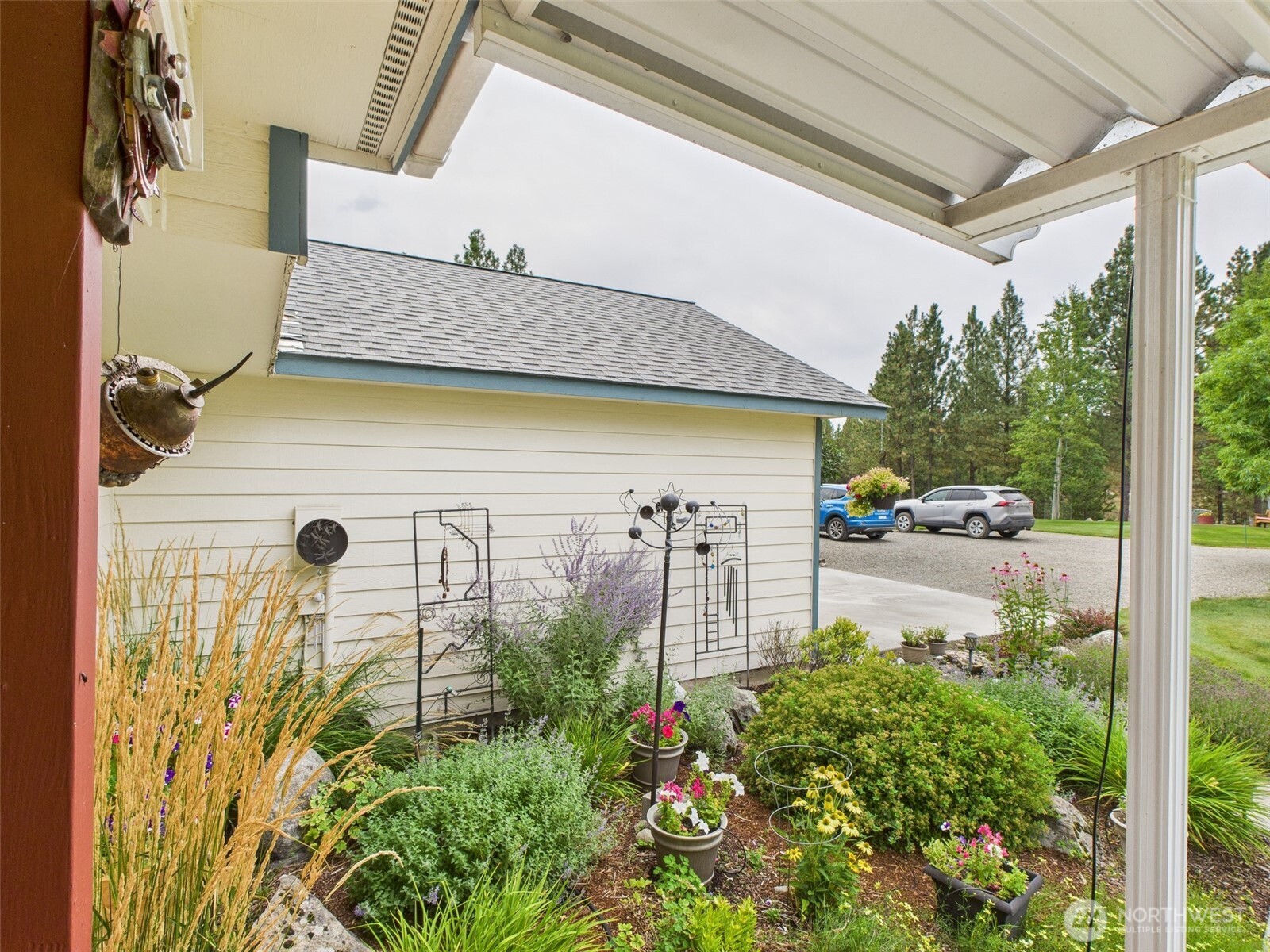 154 W Curlew Lake Road Republic WA 99166