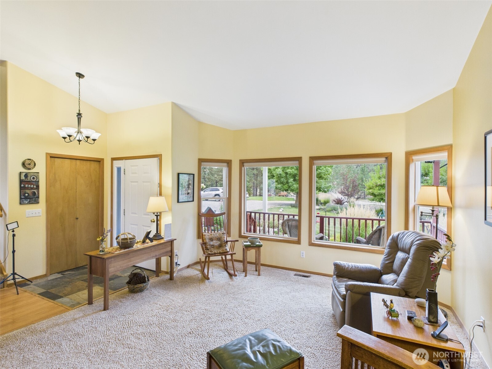 154 W Curlew Lake Road Republic WA 99166
