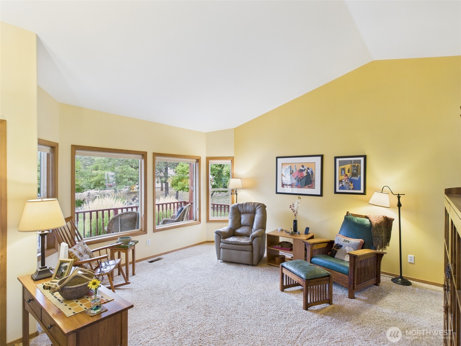 154 W Curlew Lake Road Republic WA 99166