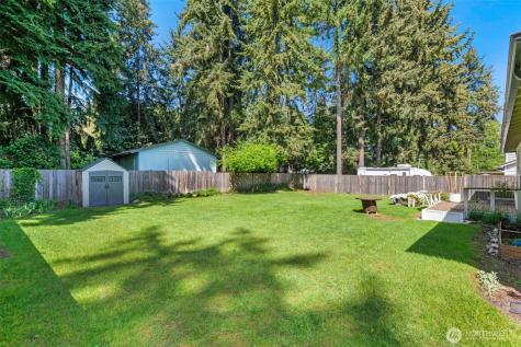 30141 3rd Place SW Federal Way WA 98023