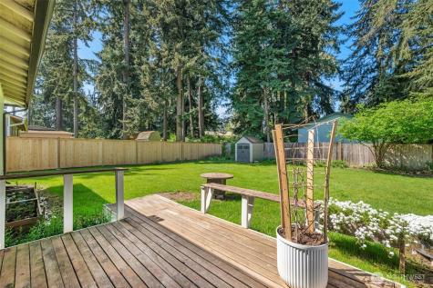 30141 3rd Place SW Federal Way WA 98023