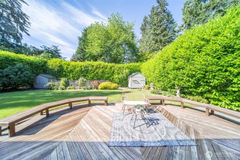 17452 NE 12th Street Bellevue WA 98008