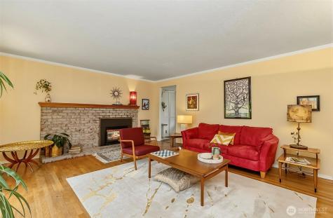 1202 Pine Avenue Snohomish WA 98290