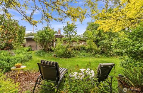 1202 Pine Avenue Snohomish WA 98290