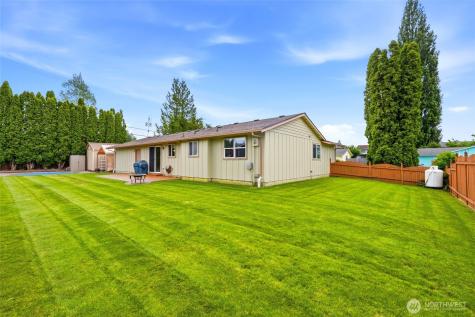 6627 95th Street NE Marysville WA 98270