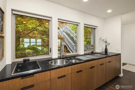 814 31st Avenue S Seattle WA 98144