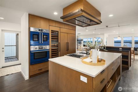 814 31st Avenue S Seattle WA 98144