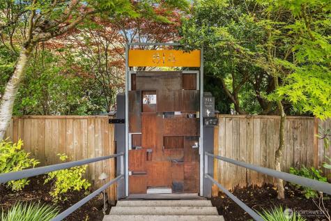 814 31st Avenue S Seattle WA 98144