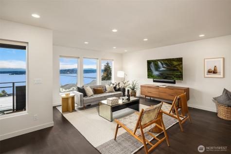 814 31st Avenue S Seattle WA 98144