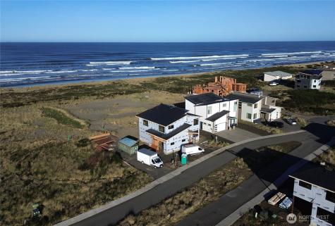 1409 S Cohasset Crest Westport WA 98595