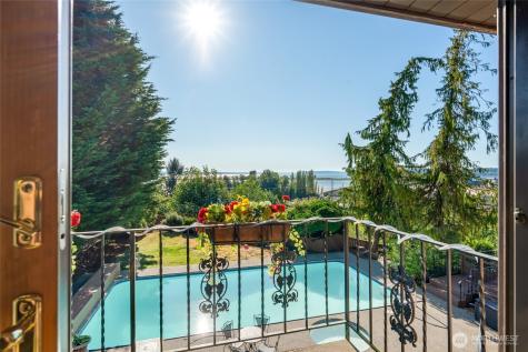 416 Alverson Boulevard Everett WA 98201