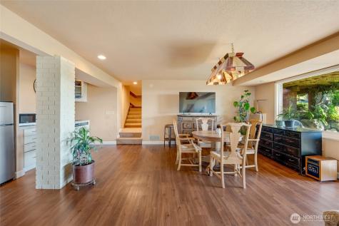 416 Alverson Boulevard Everett WA 98201