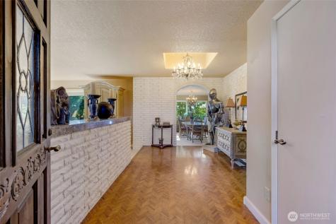 416 Alverson Boulevard Everett WA 98201