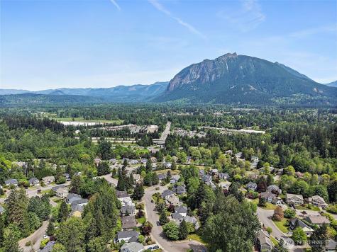 1115 Hemlock Avenue SW North Bend WA 98045