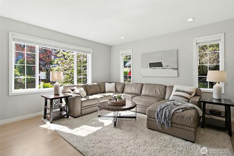 1115 Hemlock Avenue SW North Bend WA 98045