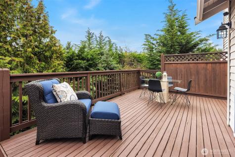 1734 Ilwaco Avenue NE Renton WA 98059