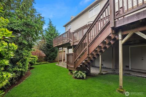 1734 Ilwaco Avenue NE Renton WA 98059