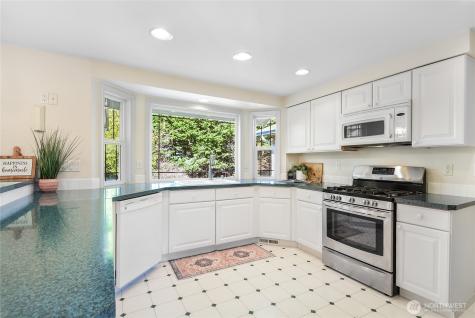 9903 Marine Drive Marysville WA 98271